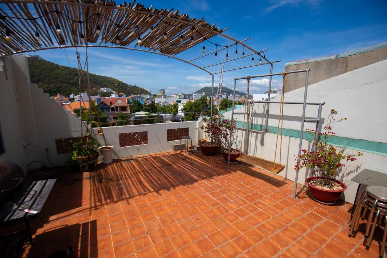 Vungtau Surf House - Hostel Surf Camp Вунгтау Экстерьер фото